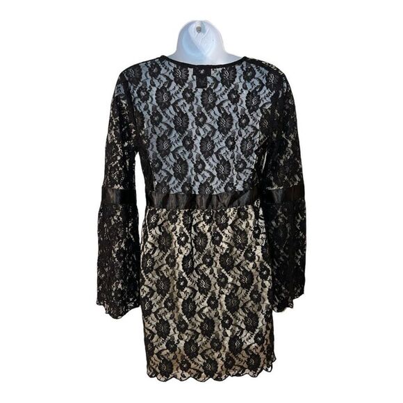 Vintage Wet Seal Women's black lace long top - Picture 3 of 5